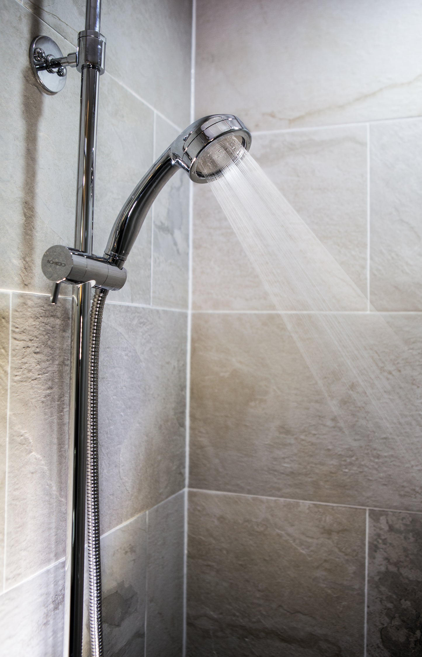 Aroma Sense -vettä säästävä suihkupää PR-SJW